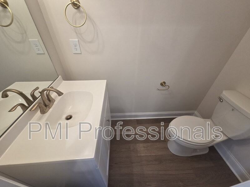 1341 Rebecca Johns Dr - Photo 7 of 18