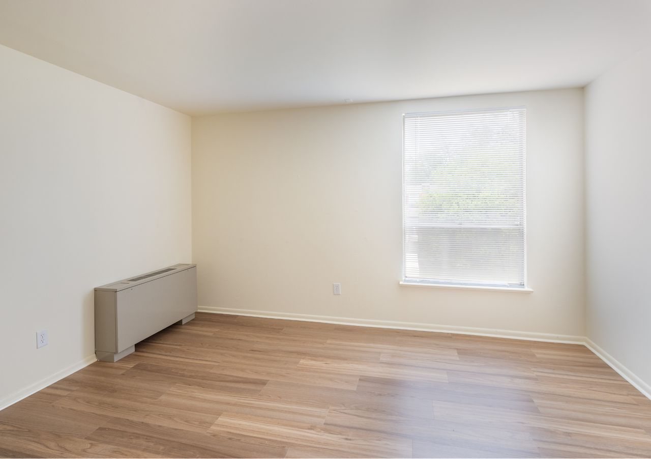 170 Lakeside - Photo 6 of 22