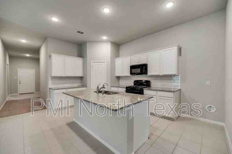 4544 Hemingway Ave - Photo 7 of 19