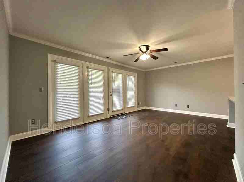6125 Meadow Rose Ln - Photo 4 of 17
