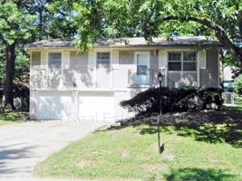 featured image of 617 Ne 3rd St