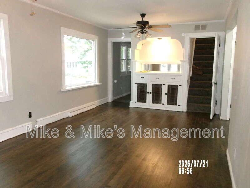 403 N 61st St - Photo 5 of 22