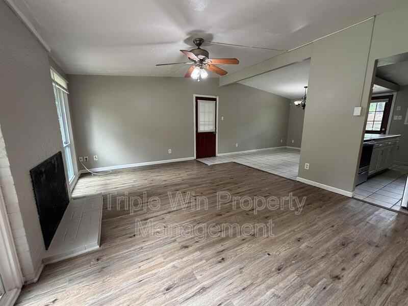865 Robinwood Dr - Photo 6 of 14