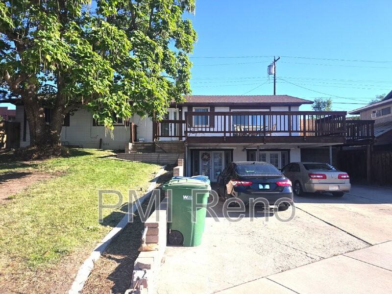 1960 Brunetti Way #U - Photo 2 of 2