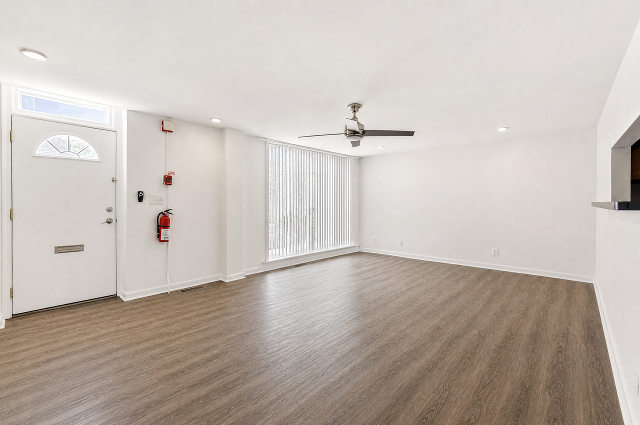 Penn Hall Apartments - Photo 4 of 22