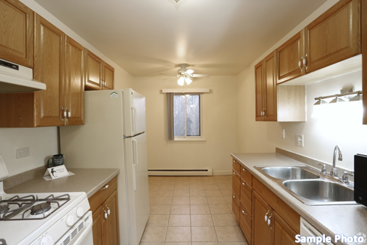 Deep Lake Hermitage - Photo 3 of 25