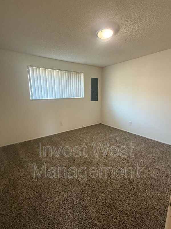 3108 Kauffman Ave #H - Photo 6 of 12