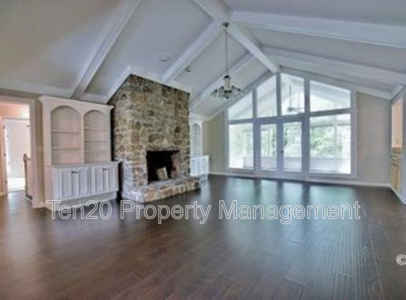 4720 Shenandoah Ct - Photo 3 of 25