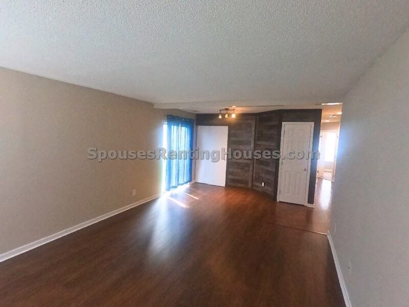 6639 Stanhope Dr - Photo 3 of 17