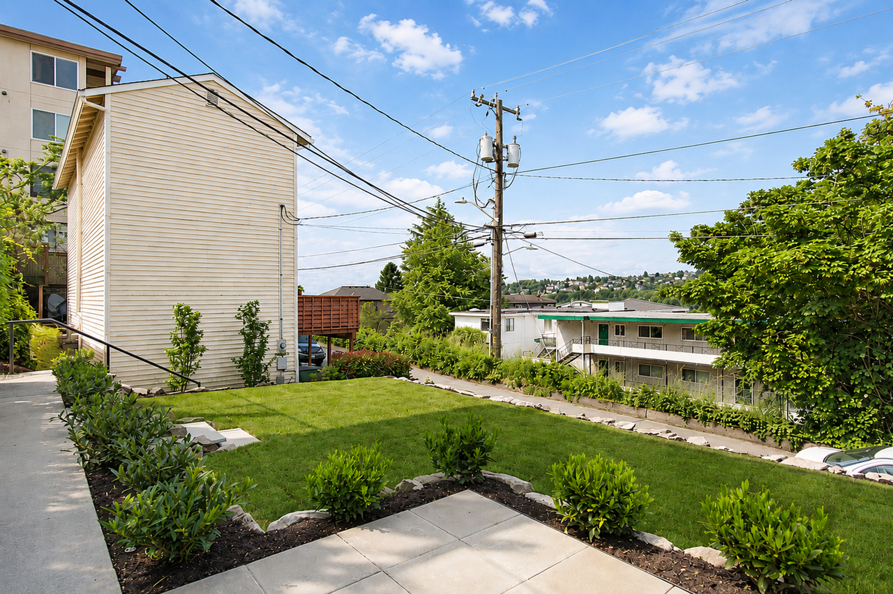 Back Nine Apartments - Photo 5 of 6