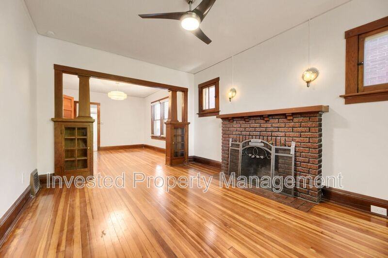 632 S Grant St - Photo 4 of 18