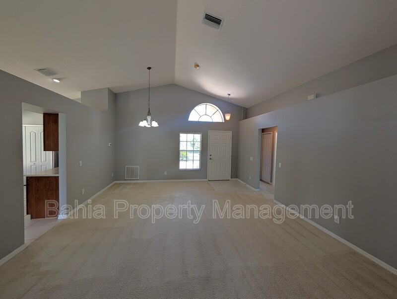 31404 Philmar Ln - Photo 5 of 28