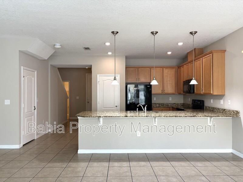 5110 Adelaide Dr - Photo 2 of 24