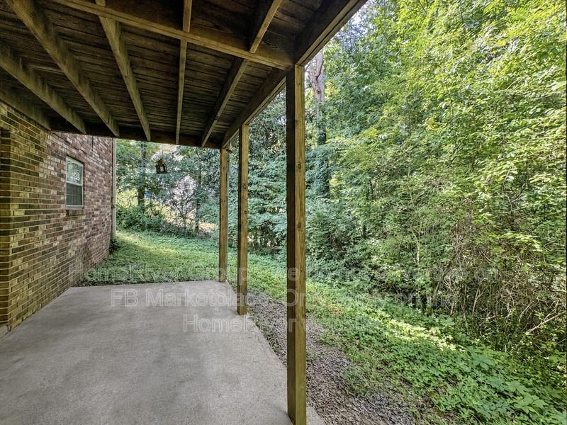 220 Cliftview Dr #A - Photo 4 of 16