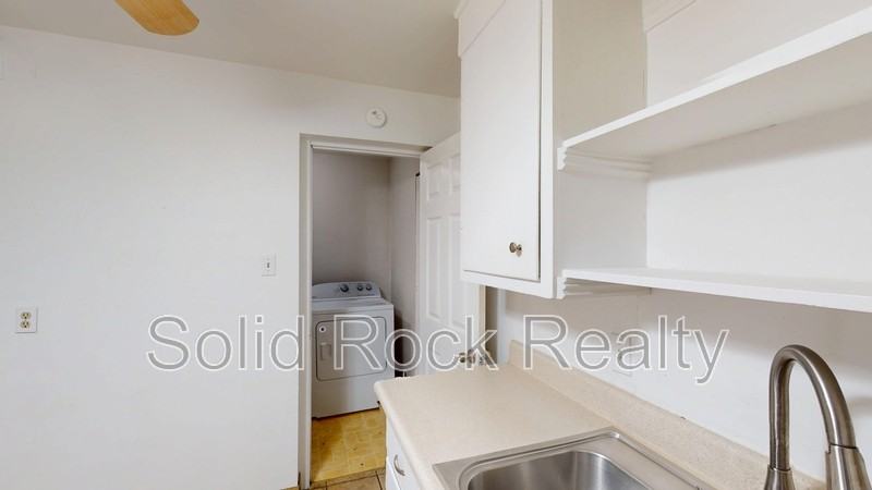 513 W Uintah St #1 - Photo 7 of 17