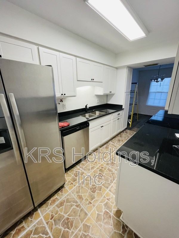 1330 Rica Ct - Photo 7 of 27