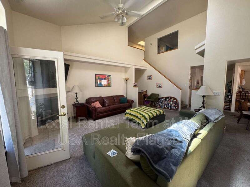 1742 N Blue Spruce Cir - Photo 4 of 20