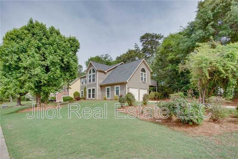 483 Mountain Oaks Pkwy - Photo 2 of 34