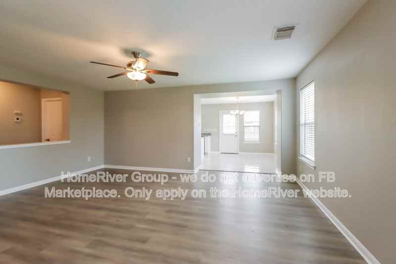 10606 Gold Finch Rd - Photo 3 of 21