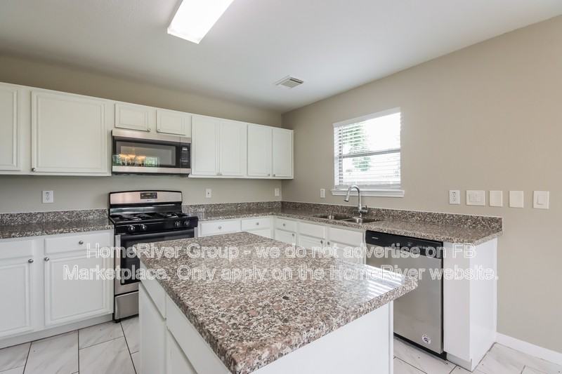 10606 Gold Finch Rd - Photo 7 of 21