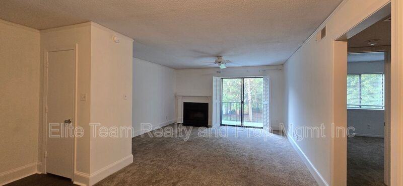 3001 Heathstead Pl - Photo 6 of 17