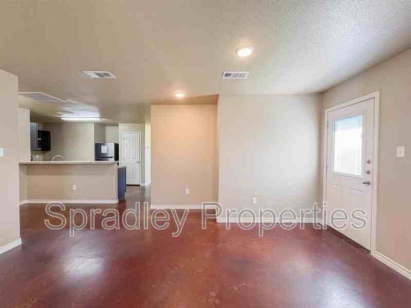 1512 Brady Way - Photo 4 of 15