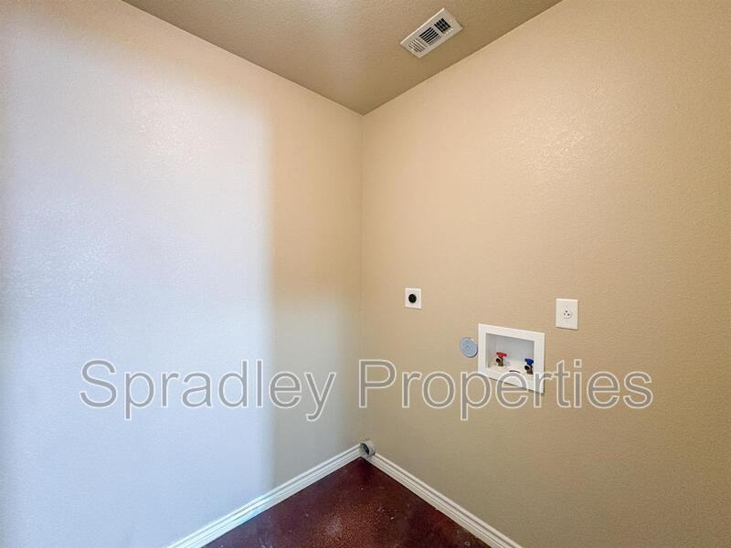 1512 Brady Way - Photo 5 of 15