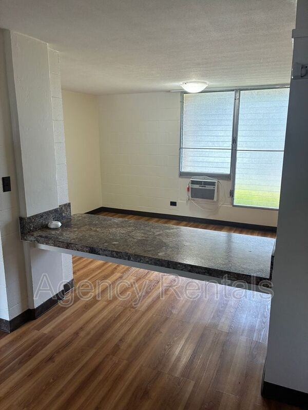 1519 Nehoa St #104 - Photo 3 of 15