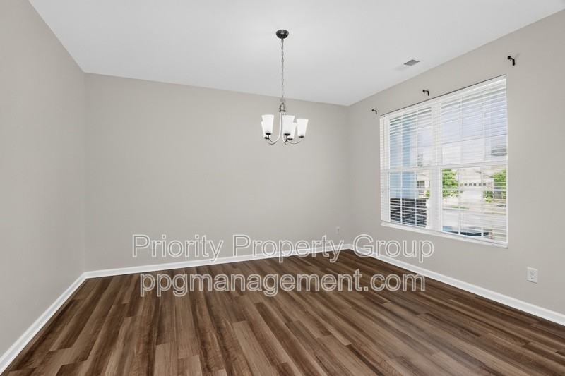 3010 Eagle Ridge Ln - Photo 5 of 46