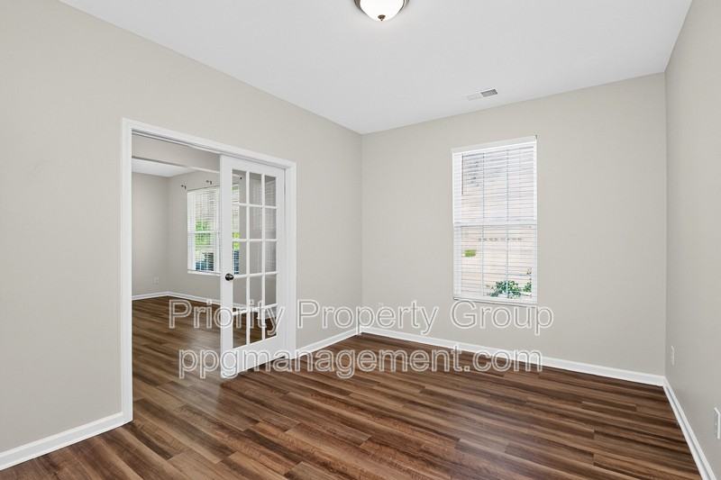 3010 Eagle Ridge Ln - Photo 6 of 46