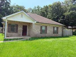 featured image of 3420 Fairfield Rd