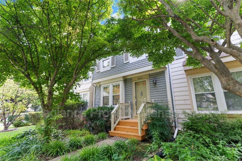 6630 Medinah Ln - Photo 2 of 41