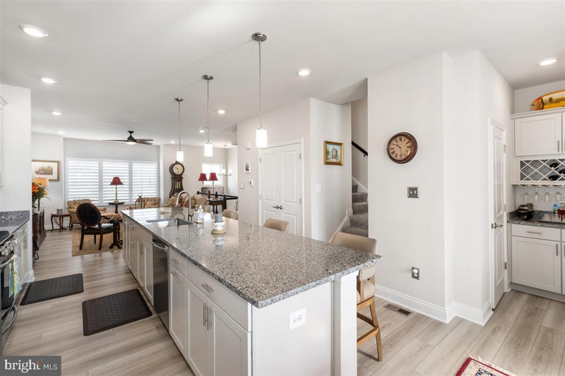 35302 Wright Way - Photo 7 of 32