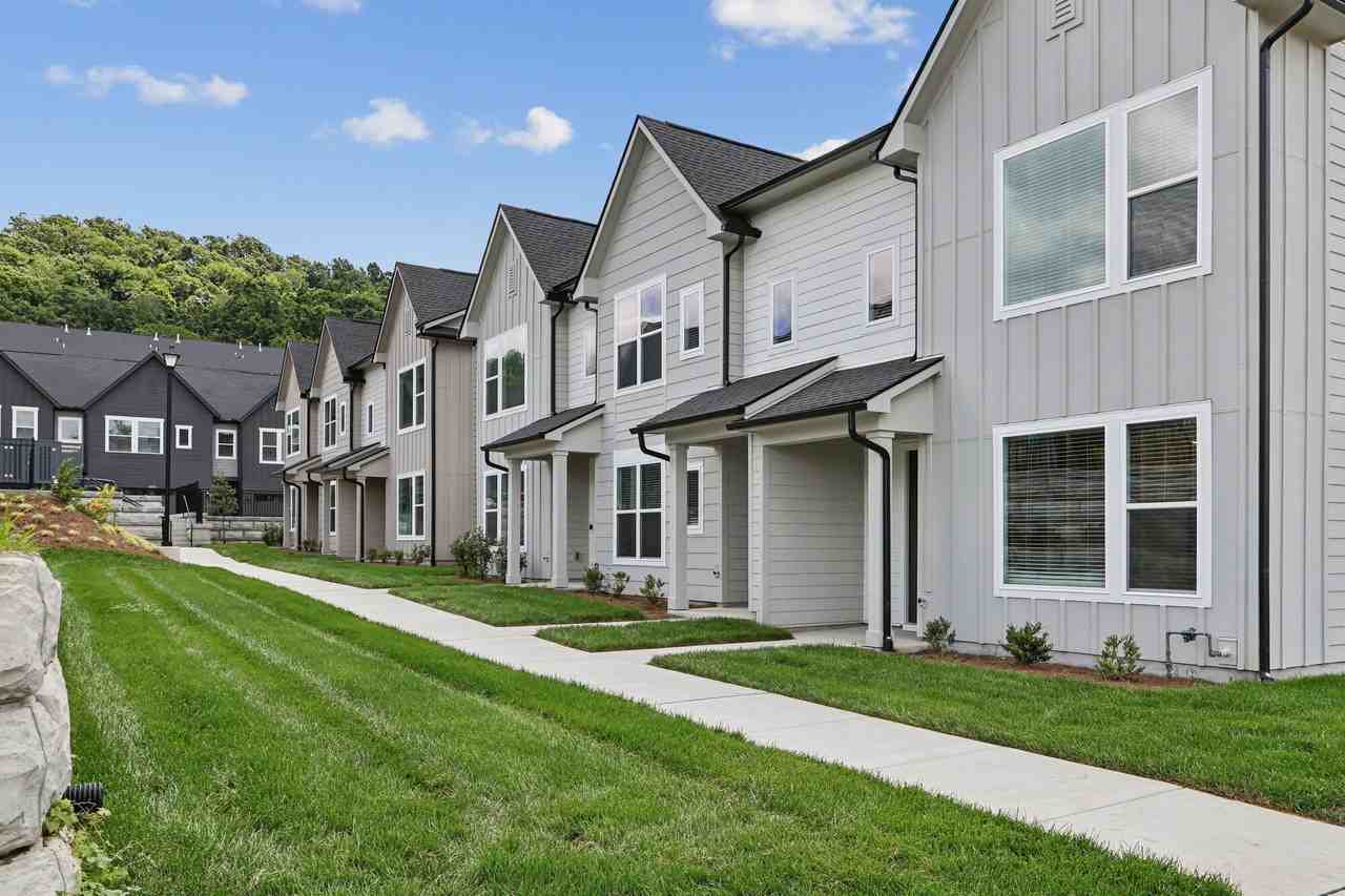 HARMON West Meade by Crescent Communities - Photo 6 of 26