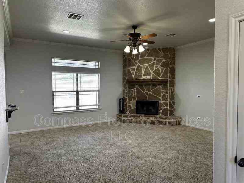 10412 Whitney Trce - Photo 3 of 20