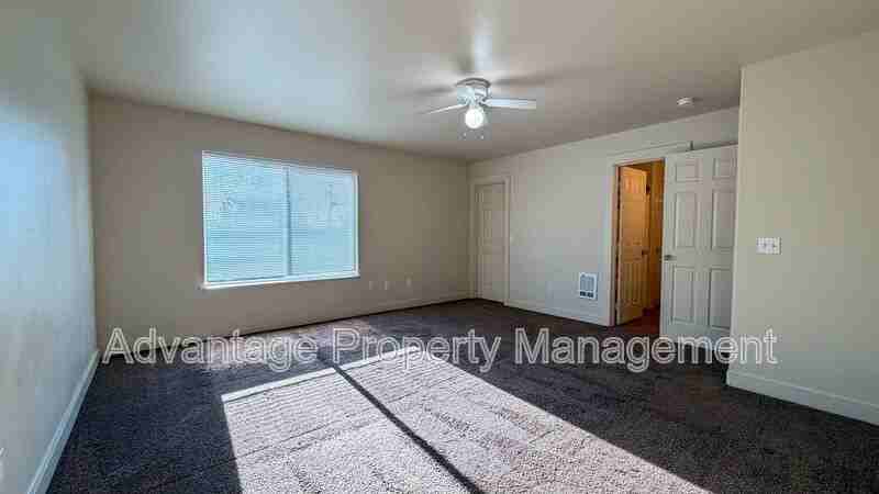 2834 Raleigh Ct Se - Photo 5 of 18