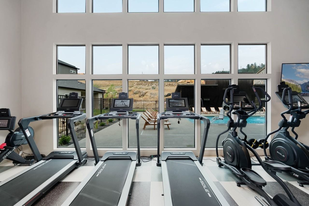 The Vistas Apartments at Beacon Hill - Photo 6 of 50