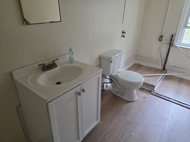 205 Haussauer Rd - Photo 4 of 7