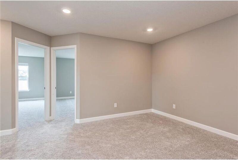 10634 Weston Way N - Photo 7 of 25