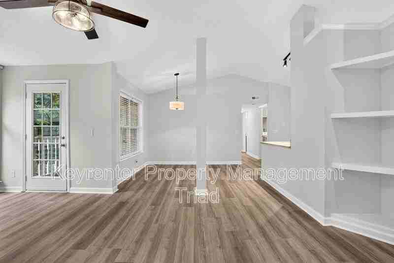 3638 Morris Farm Dr #3B - Photo 5 of 31