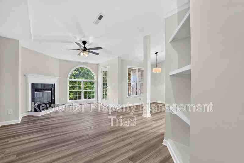 3638 Morris Farm Dr #3B - Photo 7 of 31