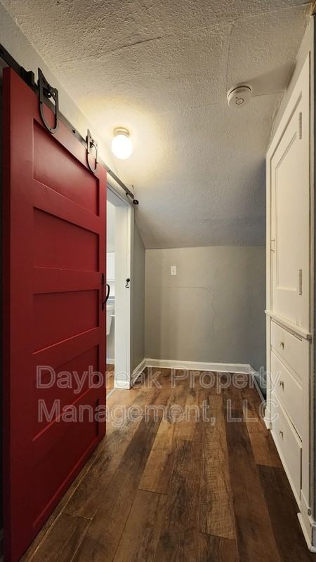 1242 10th St N - Photo 7 of 16