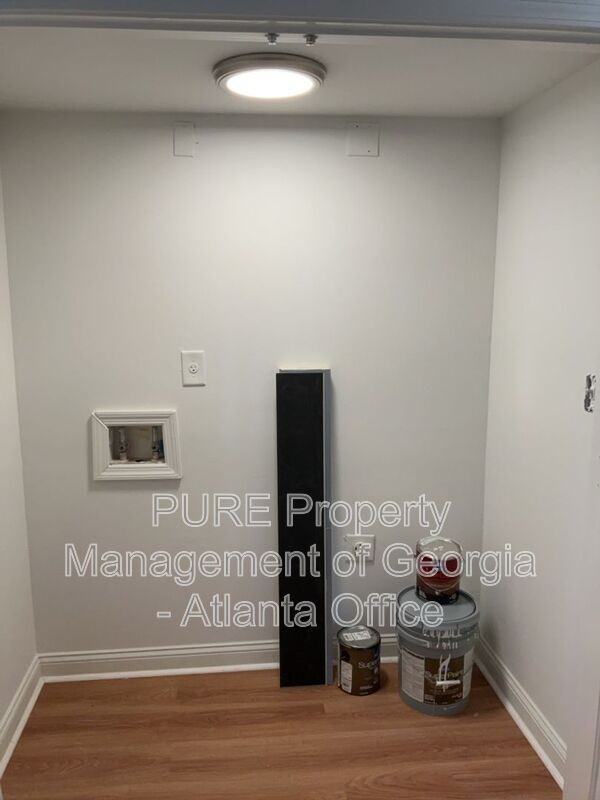 1809 Ellington St - Photo 7 of 20