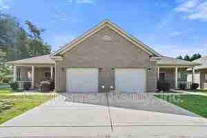 featured image of 408 Senate St