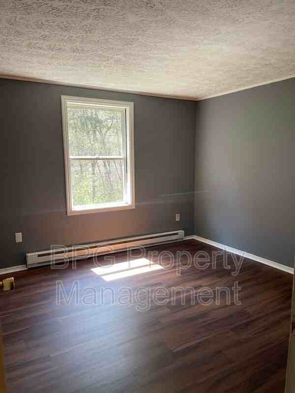 123 Circle Dr #32 - Photo 5 of 8