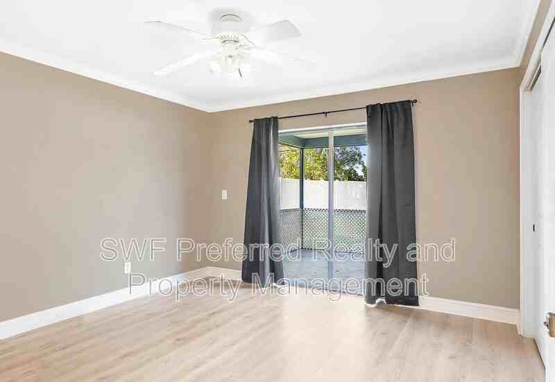 919 Sw 48th Ter - Photo 4 of 10