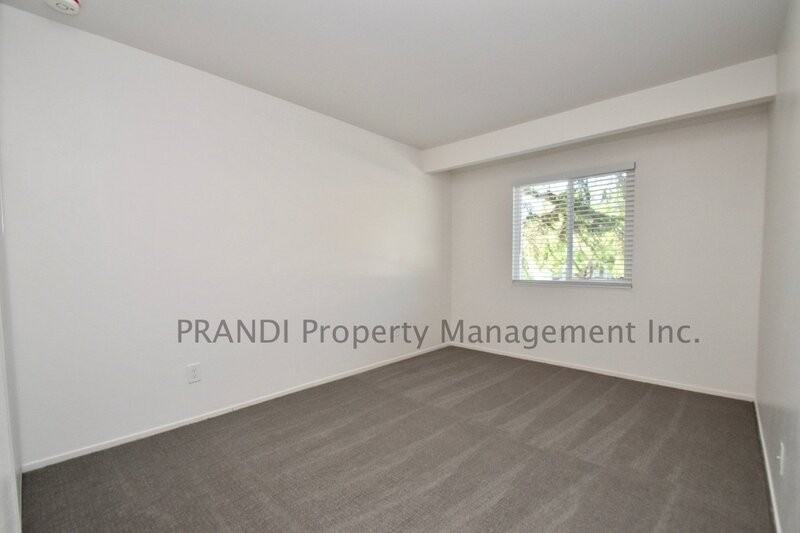 110A Oliva Ct - Photo 6 of 11