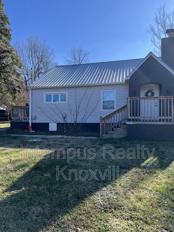 1104 E Hendron Chapel Rd - Photo 2 of 39