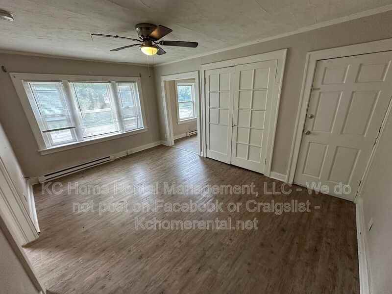 305 Gladstone Blvd - Photo 5 of 18
