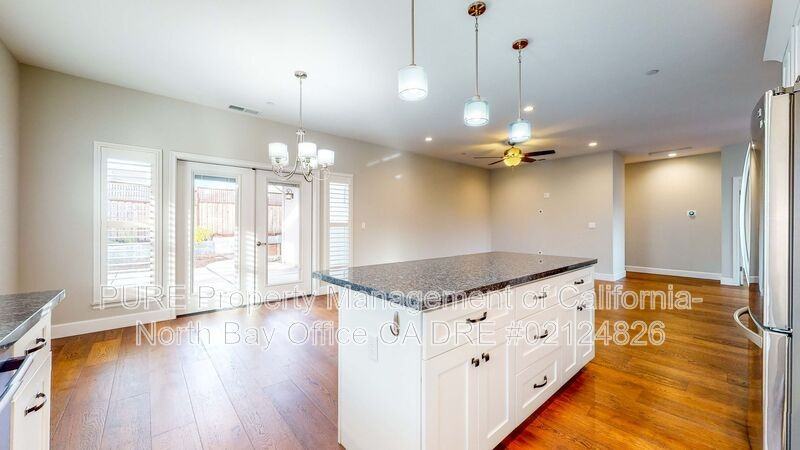 1949 San Salvador Dr - Photo 3 of 43